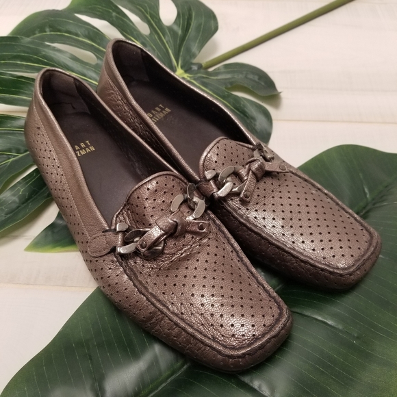 Stuart Weitzman Metallic Perforated Loafer 7.5 - Picture 3 of 11